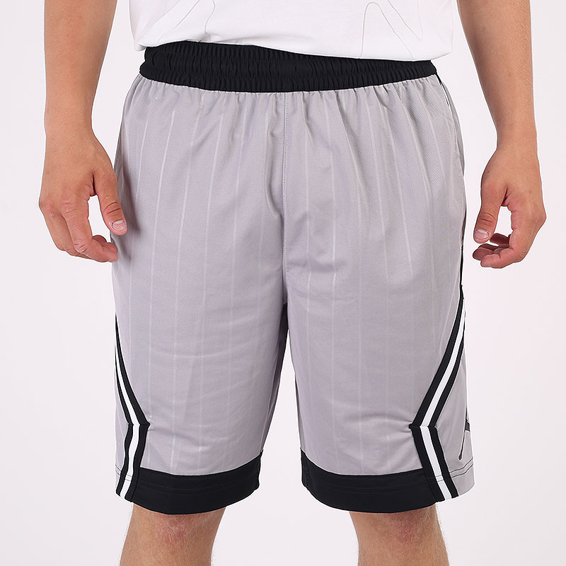 мужские серые шорты  Jordan Jumpman Diamond Striped Short CD4908-059 - цена, описание, фото 2